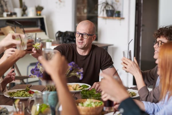 Why You Should Let Children Be Bored at Restaurants